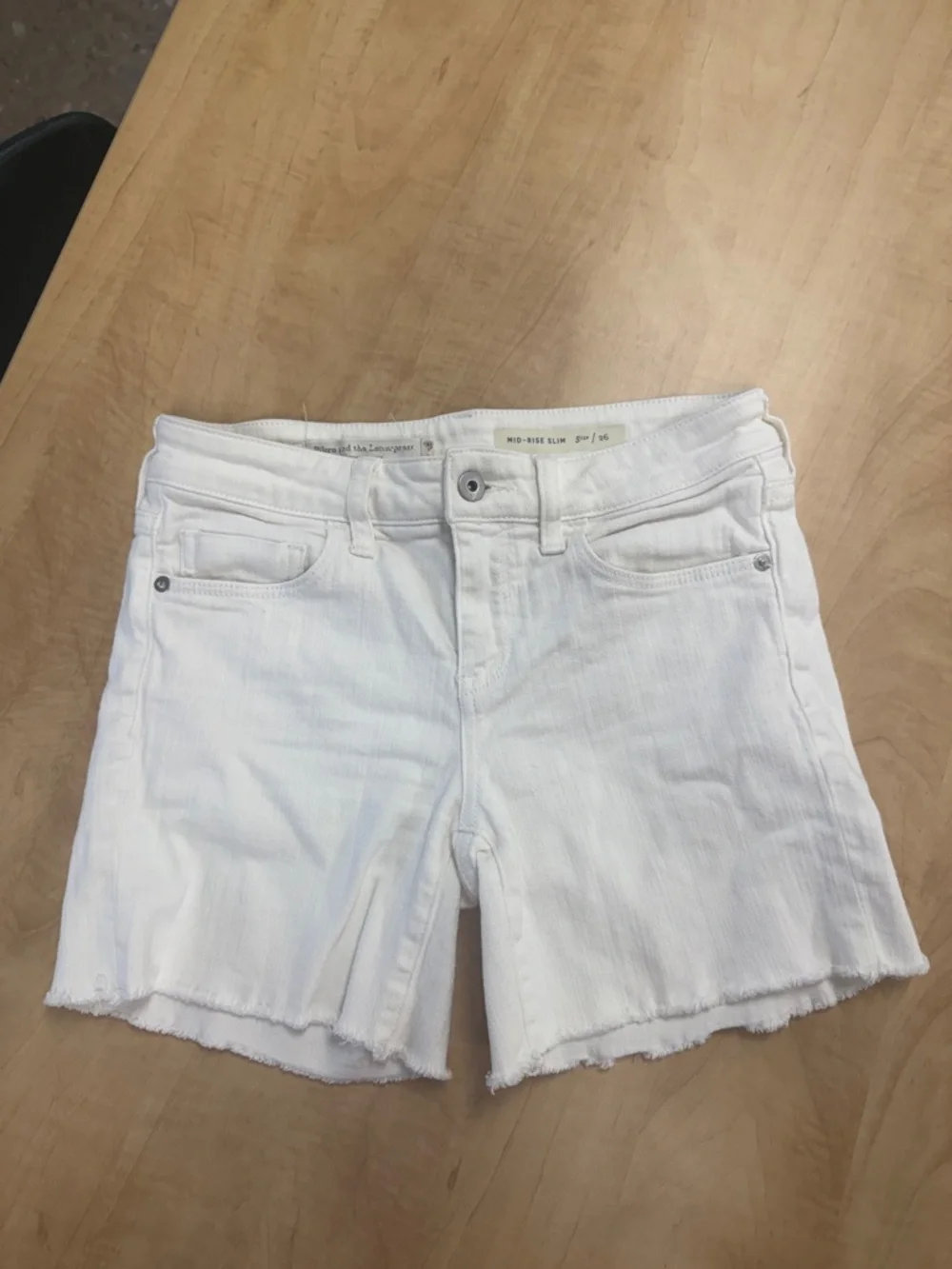 Anthropologie Pilcro & Letterpress Mid Rise Slim Cut Off Shorts Sz 26 - Picture 3 of 14
